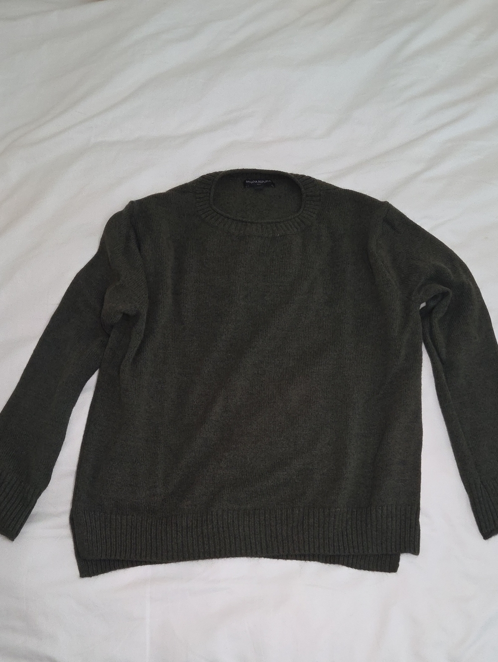 Banana Republic Women's Crewneck Sweater - Olive